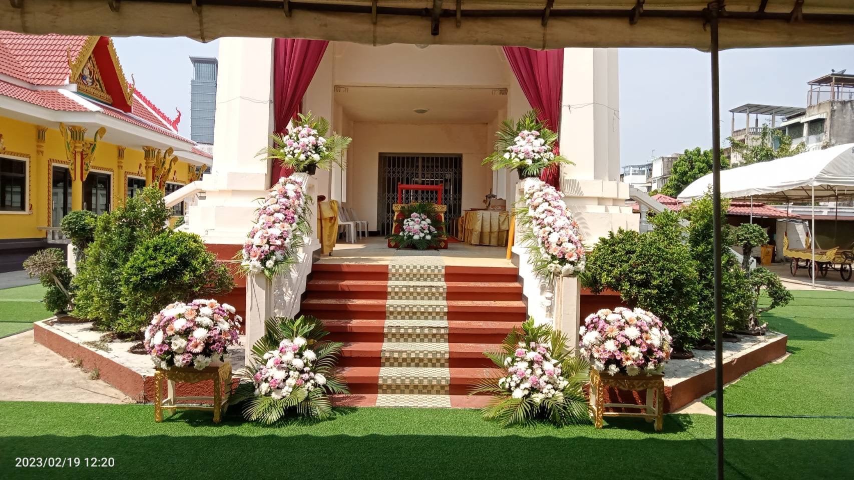 วัดสามพระยา